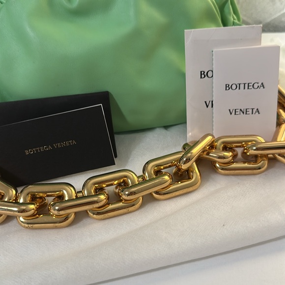 Bottega Veneta Mint Green Chain Pouch Leather Bag NEW - Picture 2 of 14